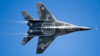 В Польше летевший на сверхзвуковой скорости МиГ-29 повредил крыши домов 