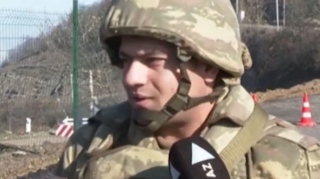 Ermənilərin Şuşadakı təxribatı zamanı postda olan hərbçimiz DANIŞDI - VİDEO 