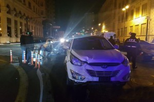 Bakıda yolayrıcında üç avtomobil toqquşub - FOTO