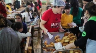 Minlərlə erməni sərhədyanı Gorus vasitəsilə Dağlıq Qarabağı tərk edir – BBC-nin REPORTAJI   - FOTO