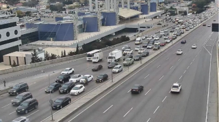 Bu yollarda tıxac var - SİYAHI 