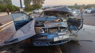 Naxçıvanda bir ailə qəzaya düşdü, ölən və xəsarət alanlar var   - FOTO