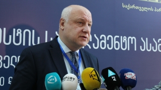 "Dağlıq Qarabağ üzrə sülh danışıqları təhlükə altına alına bilər"