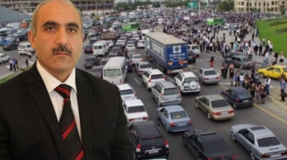"Normal küçə-yol şəbəkəsi saxlanılmayıb"  - Ərşad Hüseynov tıxaclardan yazdı