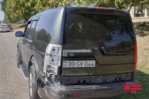 “Land-Rover” “Niva” ilə  toqquşdu: yaralılar var - FOTO