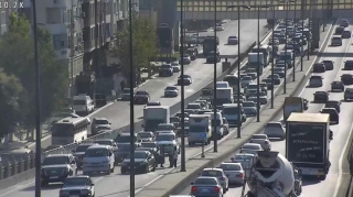 Bu küçə və prospektlərdə sıxlıq var - avtobuslar gecikir - FOTO