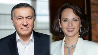 Araz Ağalarovun 27 yaşlı xanımı ilk dəfə danışdı - “Yoldaşım yun yorğana üstünlük verir” 