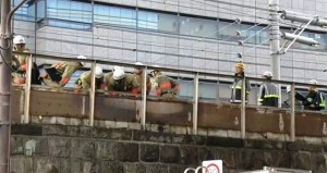 Elektrik enerjisinin verilişində fasilə 280 min sərnişinə problem yaradıb