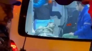 Paşinyanın iqamətgahı qarşısında naməlum şəxs özünü yandırmaq istədi  - VİDEO