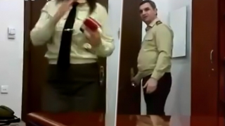 İntim videolar çəkən polkovnikin məhkəməsi ilə bağlı QƏRAR 