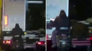 Hərəkətdə olan yük maşınından qoyun oğurladılar – ŞOK HADİSƏ - VİDEO 