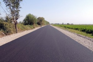 Altı məntəqəni birləşdirən avtomobil yolunun inşası başa çatmaq üzrədir