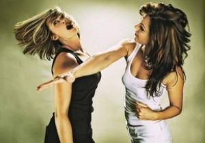 Qonşu qadınlar arasında əlbəyaxa dava olub - Bakıda