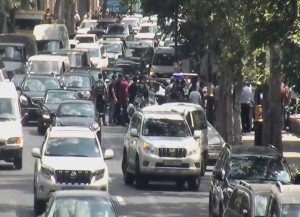 Bakının daha bir küçəsində sıxlıq yaranıb