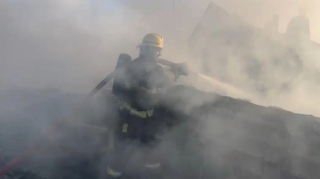 Yasamalda fərdi yaşayış evində baş vermiş yanğın SÖNDÜRÜLDÜ  - VİDEO - YENİLƏNİB