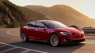 "Tesla" Hindistanda yeni zavod tikmək niyyətindədir