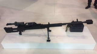 Azərbaycanda iriçaplı yeni pulemyot istehsal olunub – FOTO 