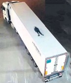 Kameraları unudan adamın qaçış planı baş tutmadı - VİDEO