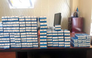 “Mercedes”də qanunsuz mallar aşkarlandı - FOTO