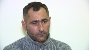 Taksi sürücüsünə və satıcıya qarşı soyğunçuluq edənlər saxlanıldı - FOTO