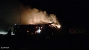 Salyan sakininin həyətində güclü yanğın baş verib - FOTO