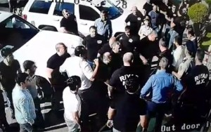 “Riyad”ın mağazaya hücum edən əməkdaşları məhkəmədə - VİDEO