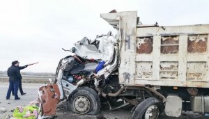 İmişlidə yük avtomobilləri toqquşdu, ölən var