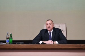 Prezident:                      "Ölkəmizdə tibbi maska istehsalına başlanılması çox əlamətdar hadisədir"