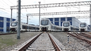 Dəmir yolunda yenilik - Ucar-Hacıqabul hissəsi dəyişən cərəyana keçdi - FOTO 