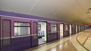 Bakı metrosunda intervalda gecikmə olub