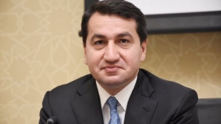 Хикмет Гаджиев поделился публикацией в связи с подростками - жертвами армянских атак  - ФОТО