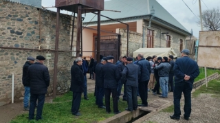 Anasını öldürən Anar bu yaxınlarda imtahandan kəsilibmiş... - FOTO 