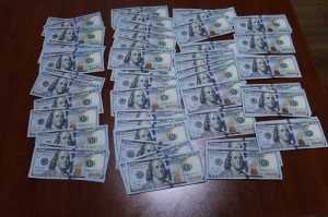 Külli miqdarda xarici valyuta aşkarlandı