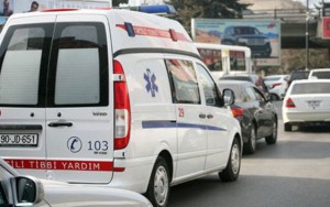 Bakı-Oğuz yolunda turistləri aparan avtobus qəzaya uğradı