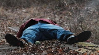 Göygöldə yerli sakin qayadan yıxılaraq ağır yaralanıb 