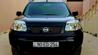 Nissan X-Trail satılır  - Əla maşındır  - FOTO