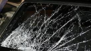 Şəmkirdə minik maşını aşıb, xəsarət alanlar var