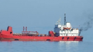 Ruslar Moldova tankerini raketlə vurdu 