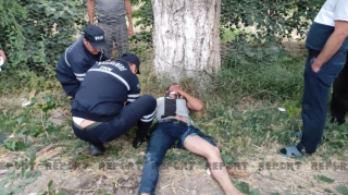 Xaçmaz sakini özünü ağacdan ataraq intihara cəhd edib - FOTO