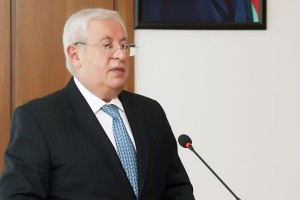 DTX icra başçısını rüşvət alarkən HƏBS ETDİ 