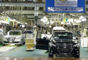 “Toyota” rekord miqdarda satış barədə məlumat yayıb