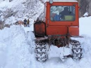 Qar uçqunu səbəbindən bağlanan Quba-Xınalıq yolu açılıb