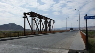 Ermənistan Türkiyə ilə sərhəddə gömrük postunu hazır vəziyyətdə saxlayır 