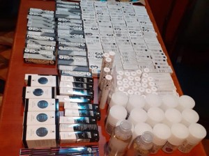 "Mercedes”dən qanunsuz yolla gətirilən kosmetik vasitələr aşkarlanıb - FOTO