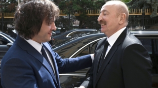 İlham Əliyev İrakli Kobaxidze ilə təkbətək görüşdü - FOTOLAR 