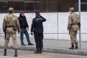 Karantin rejimini pozan 6 nəfər həbs edildi, 3 800 nəfər cərimələndi    -  STATİSTİKA