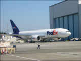 Yük təyyarəsi yandı - “Fedex” aviaşirkətinə məxsus