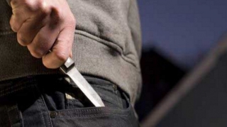 Gəncədə 41 yaşlı qadın bıçaqlanıb 