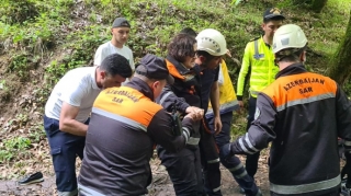 Turla Lerikə gedən 62 yaşlı qadın hündürlükdən yıxıldı  - FOTO