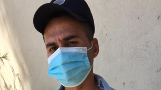 Mədən ərazisini zəbt edən maklerlər mühafizəçilərə hücum etdi - FOTO